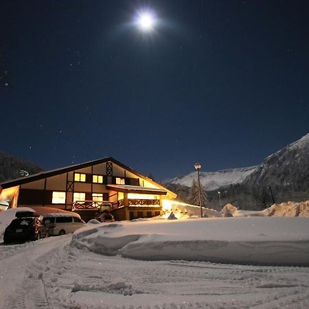 Furano Shiyuirin Hotel Kamifurano Exterior photo